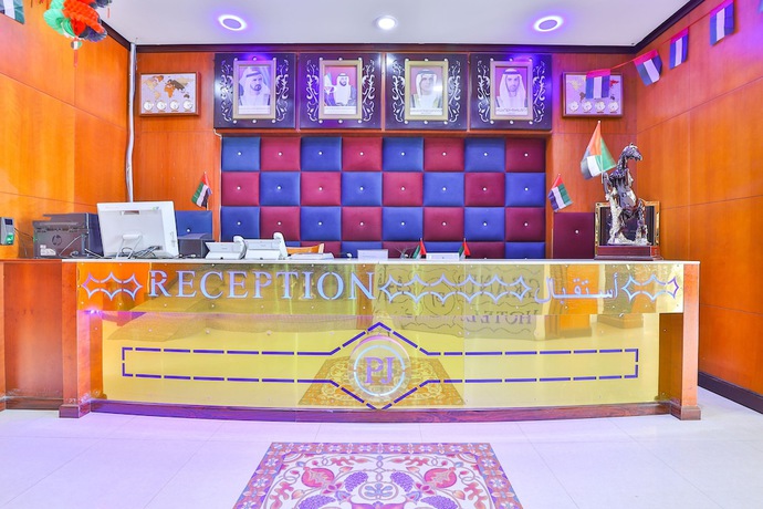 Imagen de los interiores del Hotel Grand Pj. Foto 13