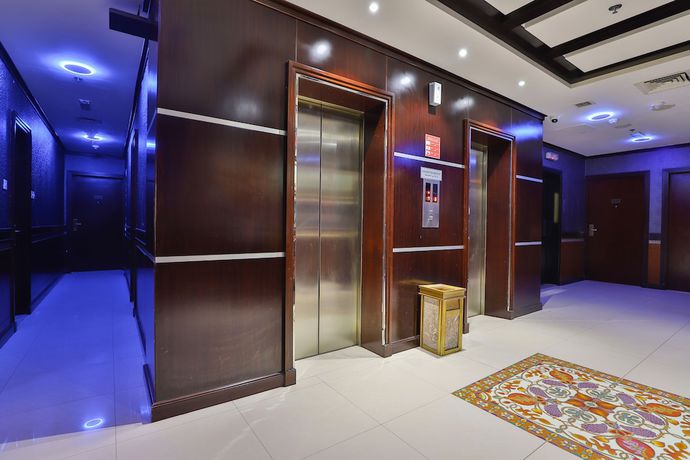 Imagen de los interiores del Hotel Grand Pj. Foto 14