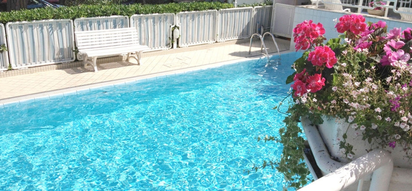 Imagen de la piscina del Hotel Grand Playa. Foto 9