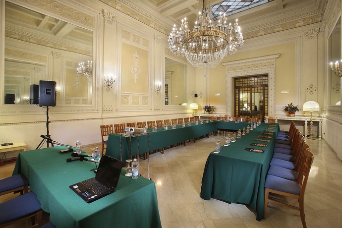 Imagen de los interiores del Hotel Grand Plaza E Locanda Maggiore. Foto 9