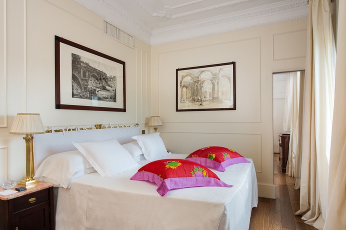 Imagen de la habitación del Hotel Grand Plaza. Foto 3