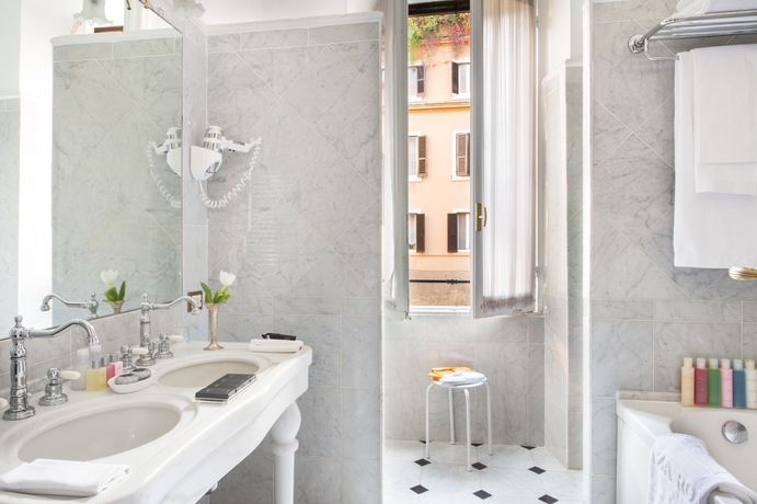 Imagen de la habitación del Hotel Grand Plaza. Foto 8