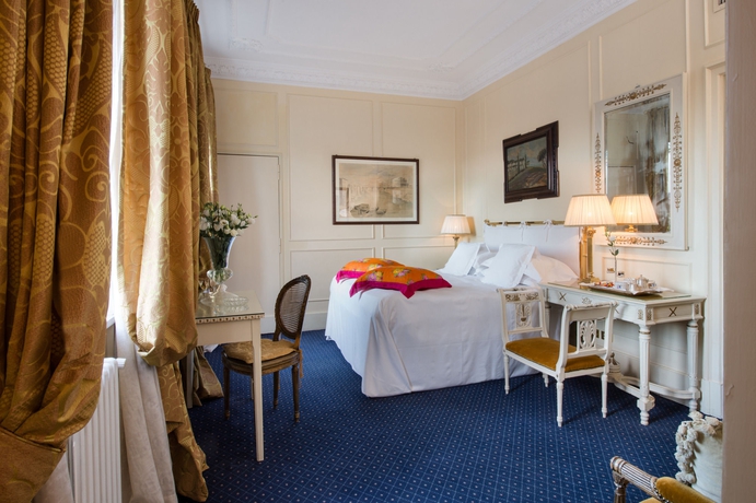 Imagen de la habitación del Hotel Grand Plaza. Foto 15