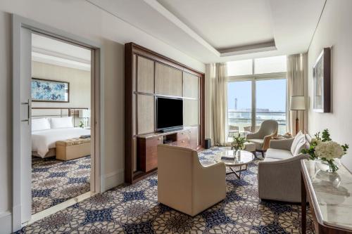 Imagen de la habitación del Hotel Grand Plaza M&ouml;venpick Media City. Foto 13