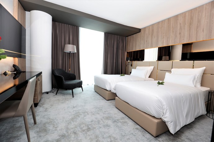 Imagen de la habitación del Hotel Grand Plaza and Congress Centre. Foto 6