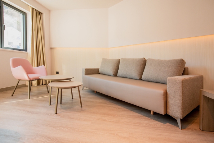 Imagen general del Hotel Grand Plaza and Wellness. Foto 3