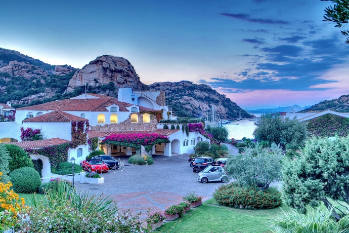 Imagen de los exteriores del Hotel Grand Poltu Quatu. Foto 12