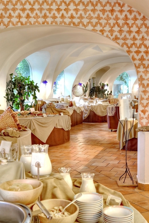 Imagen del bar/restaurante del Hotel Grand Poltu Quatu. Foto 5