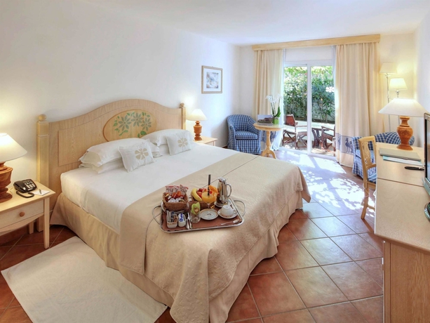 Imagen de la habitación del Hotel Grand Poltu Quatu. Foto 10