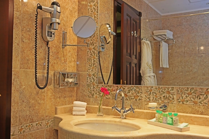 Imagen de la habitación del Hotel Grand Polyana. Foto 12