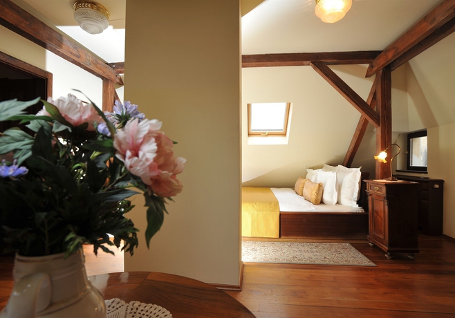 Imagen de la habitación del Hotel Grand Praha. Foto 4