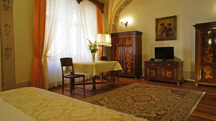 Imagen de los interiores del Hotel Grand Praha. Foto 12