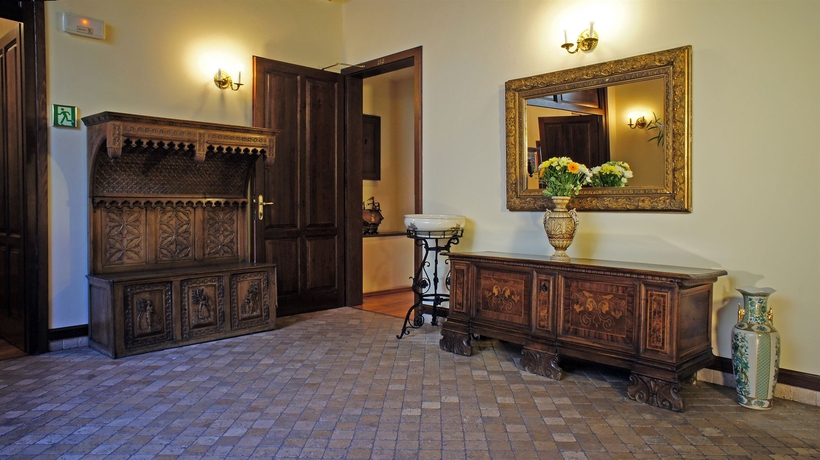 Imagen de los interiores del Hotel Grand Praha, Praga. Foto 13