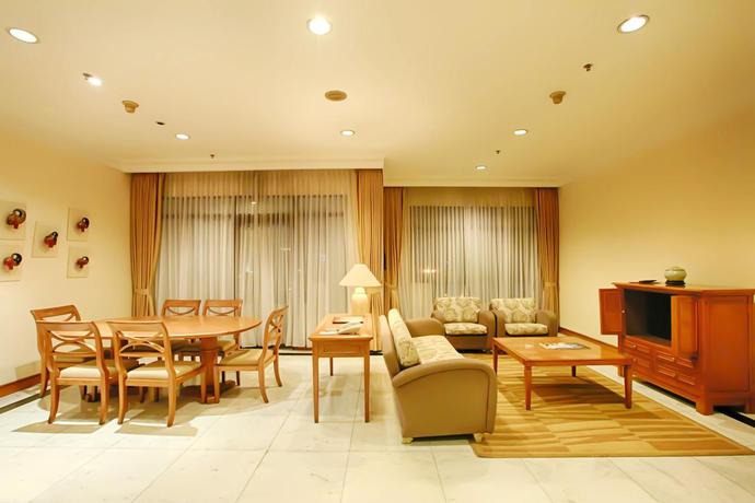 Imagen general del Hotel Grand Preanger. Foto 15