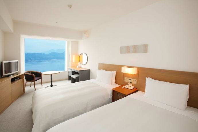 Imagen de la habitación del Hotel Grand Prince Hiroshima. Foto 3