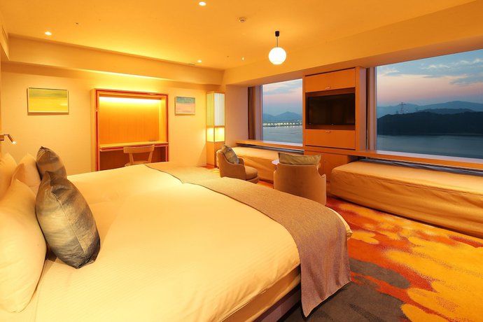 Imagen de la habitación del Hotel Grand Prince Hiroshima. Foto 9