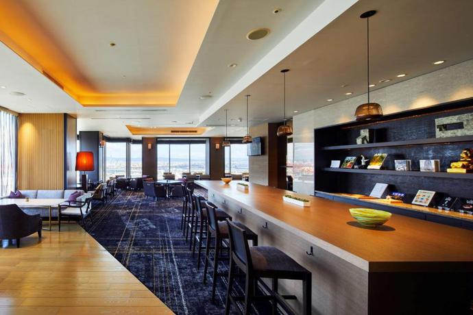 Imagen del bar/restaurante del Hotel Grand Prince Hotel Osaka Bay. Foto 2