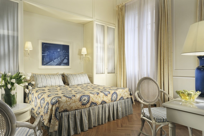 Imagen de la habitación del Hotel Grand Principe Di Piemonte. Foto 3