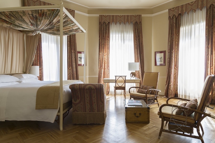 Imagen de la habitación del Hotel Grand Principe Di Piemonte. Foto 9