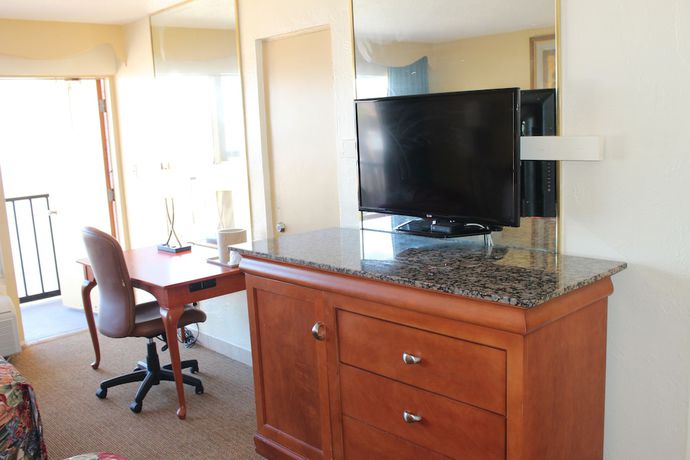 Imagen de la habitación del Hotel Grand Prix Motel on the Beach. Foto 4