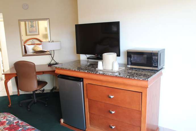 Imagen de la habitación del Hotel Grand Prix Motel on the Beach. Foto 11