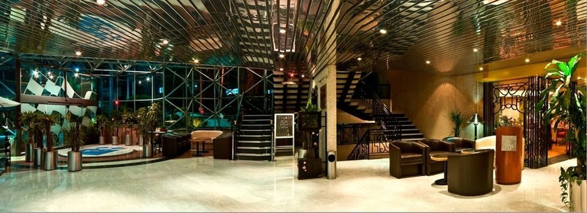 Imagen de los interiores del Hotel Grand Prix-weenjoyhotels-aeropuerto. Foto 8