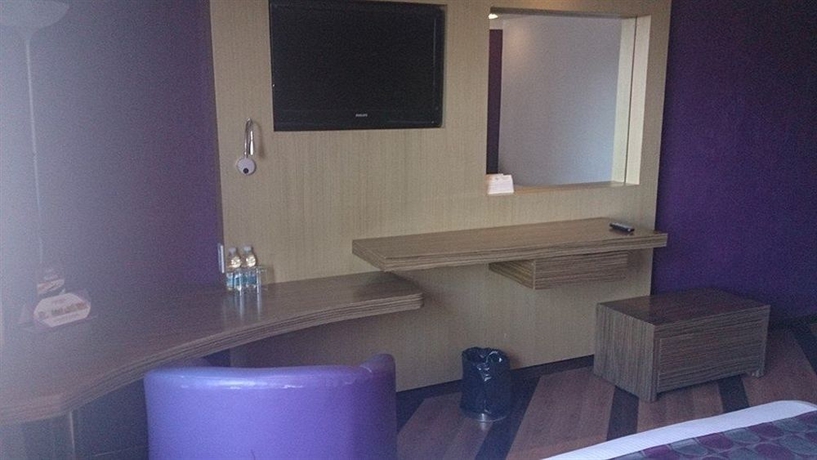 Imagen de la habitación del Hotel Grand Prix-weenjoyhotels-aeropuerto. Foto 7