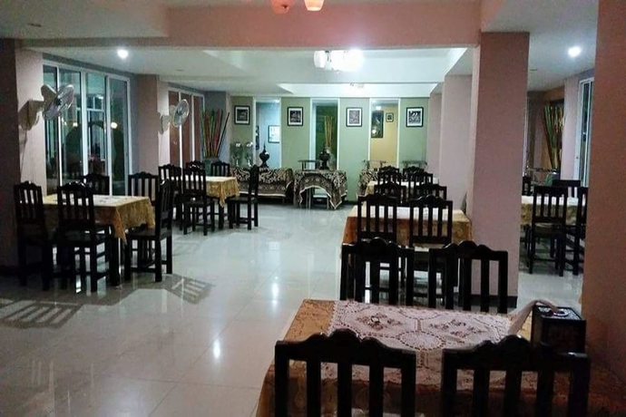 Imagen del bar/restaurante del Hotel Grand Pruksa Siri Apartment. Foto 7