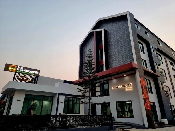 Imagen general del Hotel Grand Pruksasiri Chaiyaphum. Foto 1