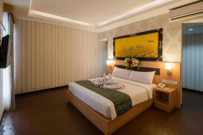 Imagen general del Hotel Grand Puri Saron Yogyakarta. Foto 7