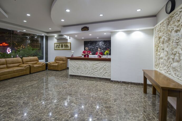 Imagen general del Hotel Grand Puri Saron Yogyakarta. Foto 8