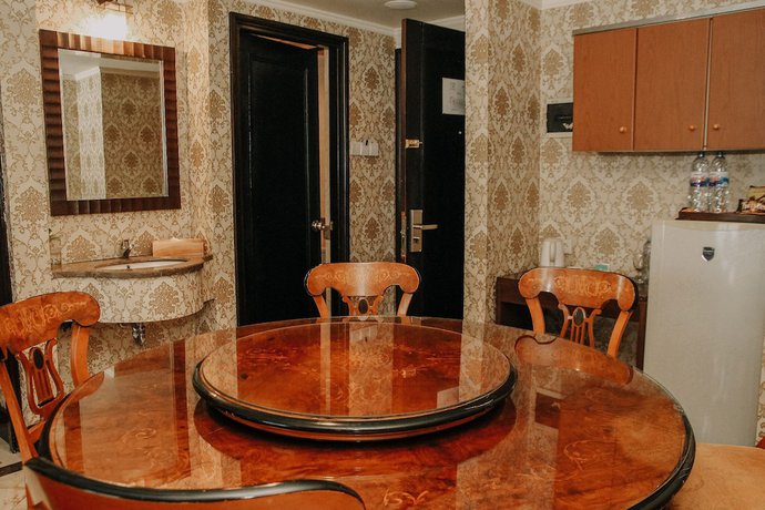 Imagen de la habitación del Hotel Grand Q Gorontalo. Foto 10