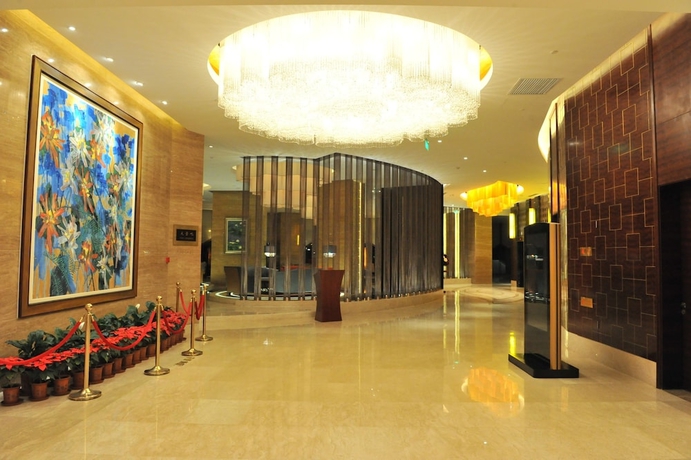 Imagen de los interiores del Hotel Grand Qinhuang. Foto 15