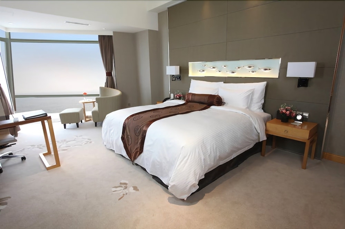 Imagen de la habitación del Hotel Grand Qinhuang. Foto 12