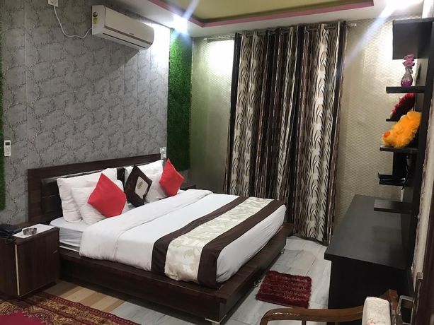Imagen de la habitación del Hotel Grand Raga. Foto 3