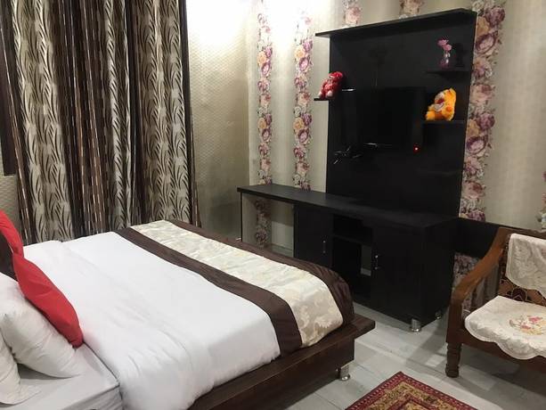 Imagen de la habitación del Hotel Grand Raga. Foto 6