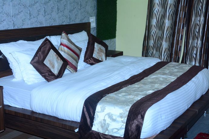 Imagen de la habitación del Hotel Grand Raga. Foto 14
