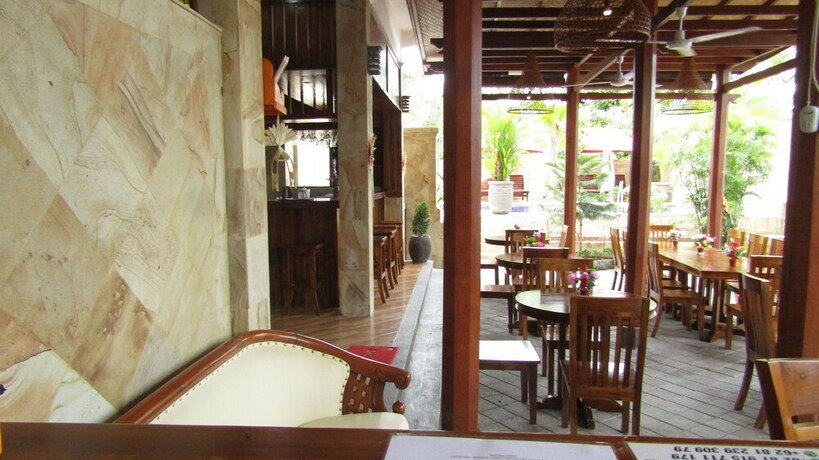 Imagen de los interiores del Hotel Grand Raka Homestay. Foto 34