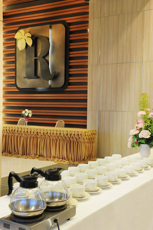 Imagen de los interiores del Hotel Grand Ratchapruek. Foto 6