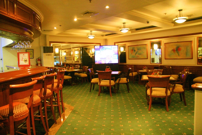 Imagen del bar/restaurante del Hotel Grand Regal Davao. Foto 4