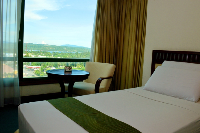 Imagen de la habitación del Hotel Grand Regal Davao. Foto 10