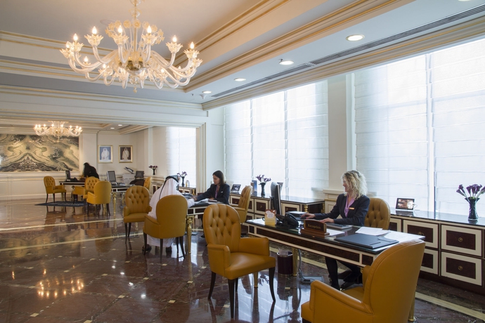 Imagen de los interiores del Hotel Grand Regency Doha, Trademark Collection By Wyndham. Foto 13