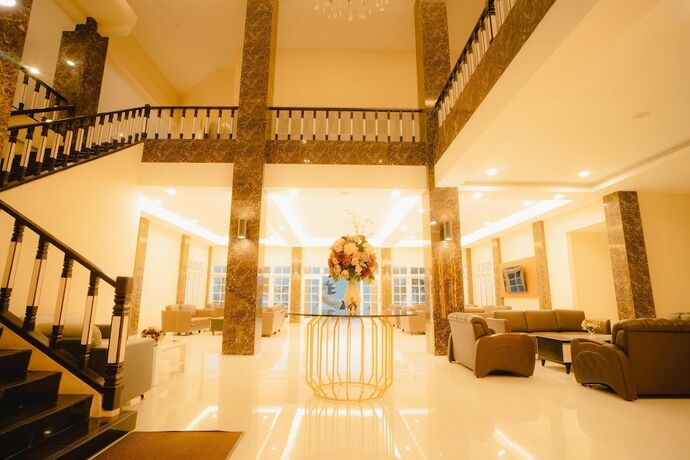 Imagen general del Hotel Grand Renggali. Foto 9