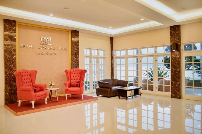 Imagen de los interiores del Hotel Grand Renggali. Foto 35