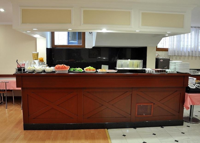 Imagen general del Hotel Grand Reİs. Foto 8
