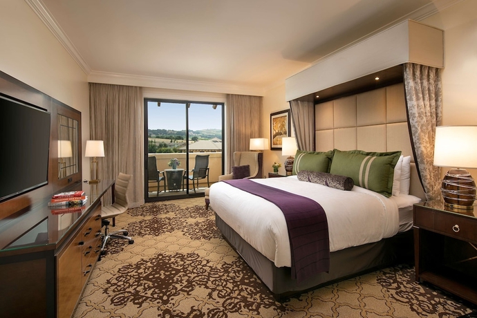 Imagen de la habitación del Hotel Grand Reserve at The Meritage. Foto 2