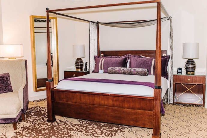 Imagen de la habitación del Hotel Grand Reserve at The Meritage. Foto 17