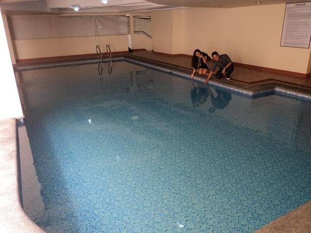 Imagen de la piscina del Hotel Grand Residence 2. Foto 34