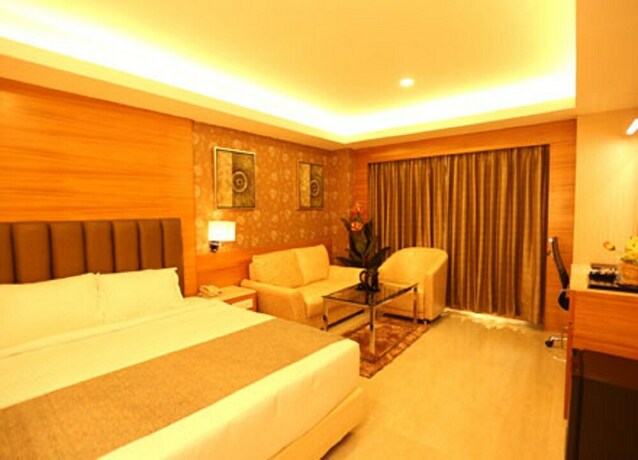 Imagen de la habitación del Hotel Grand Residence. Foto 10