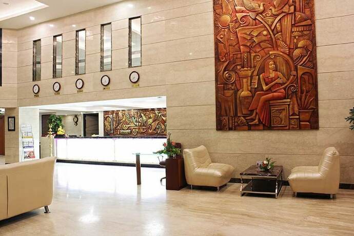 Imagen de los interiores del Hotel Grand Residence. Foto 15